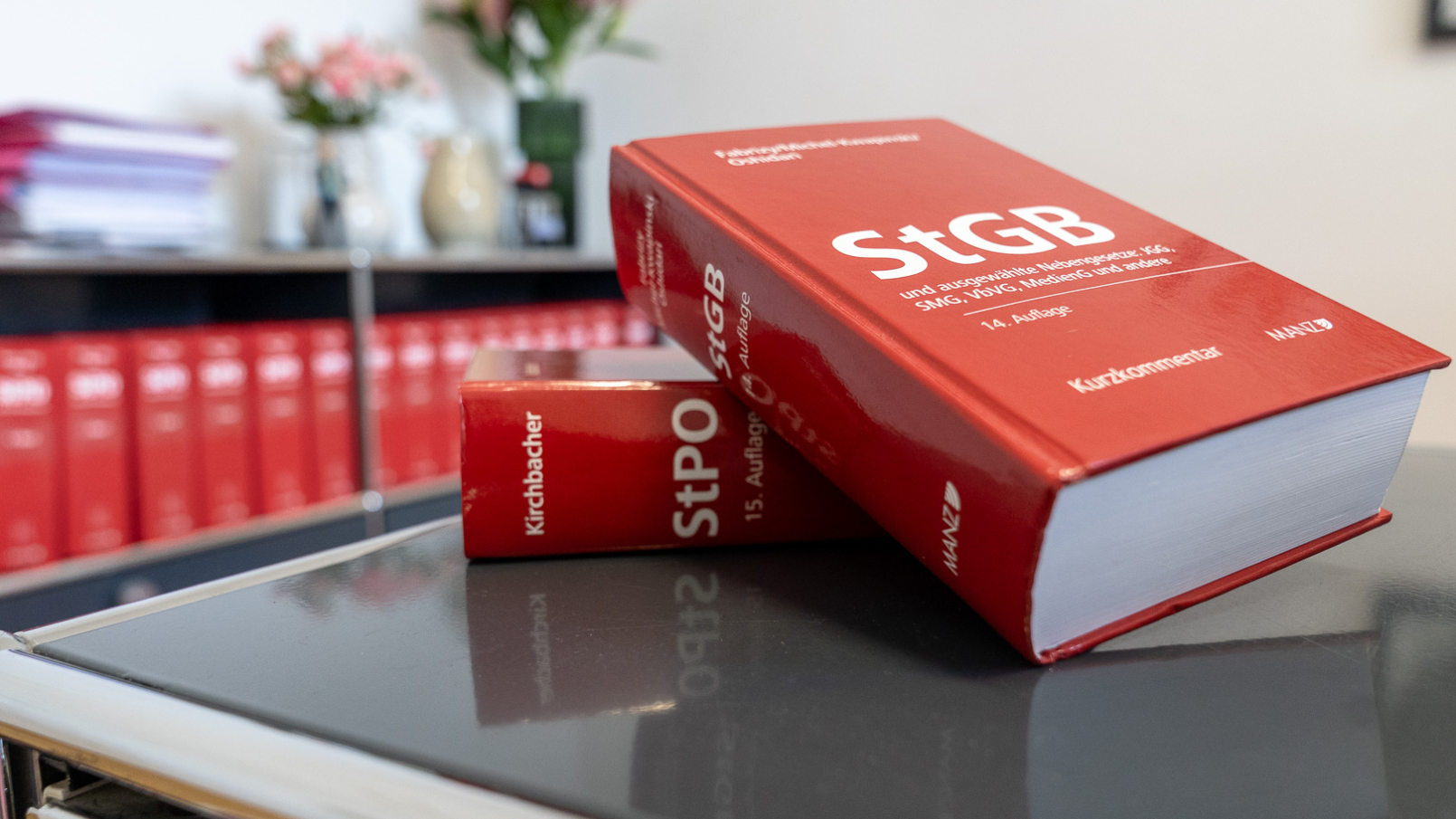 Das Buch Der Strafen 222 Erotische Aufgaben Und Strafen strauss-rechtsanwalt.at